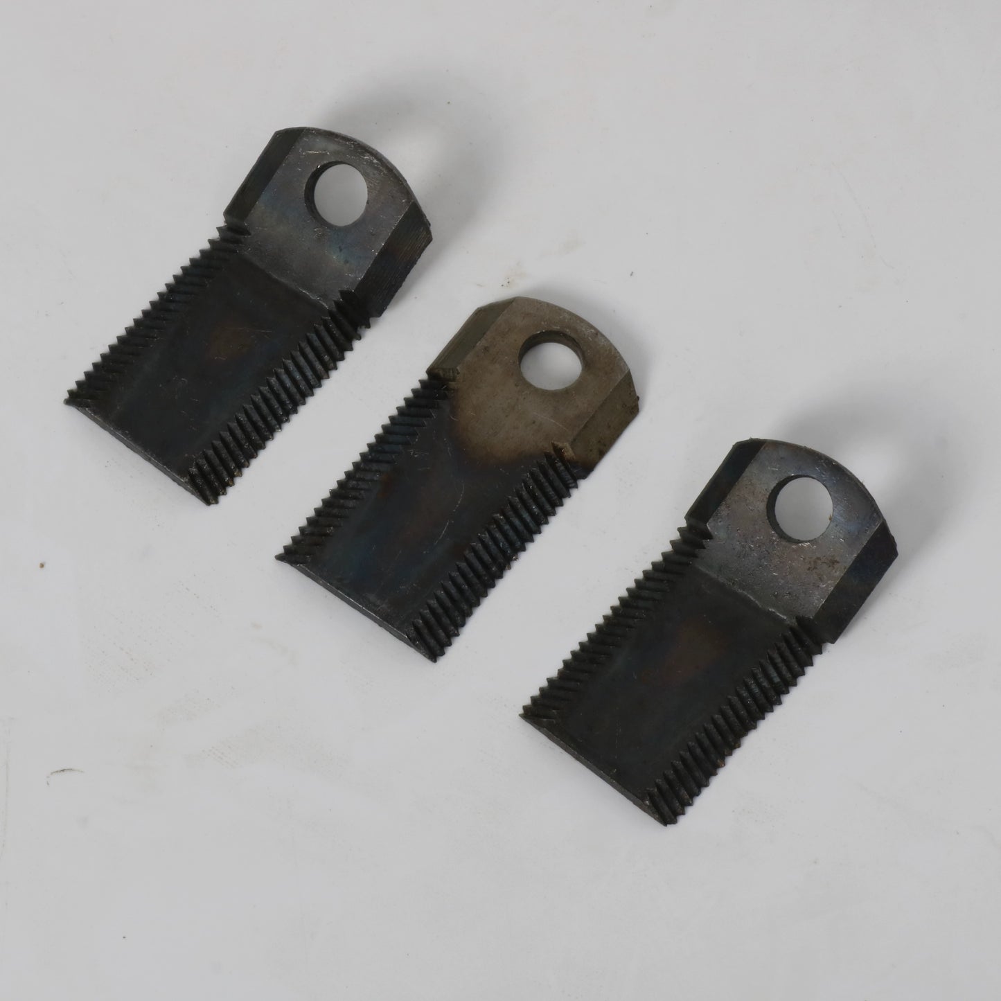 1 set of spare blades + upgraded industrial remote control