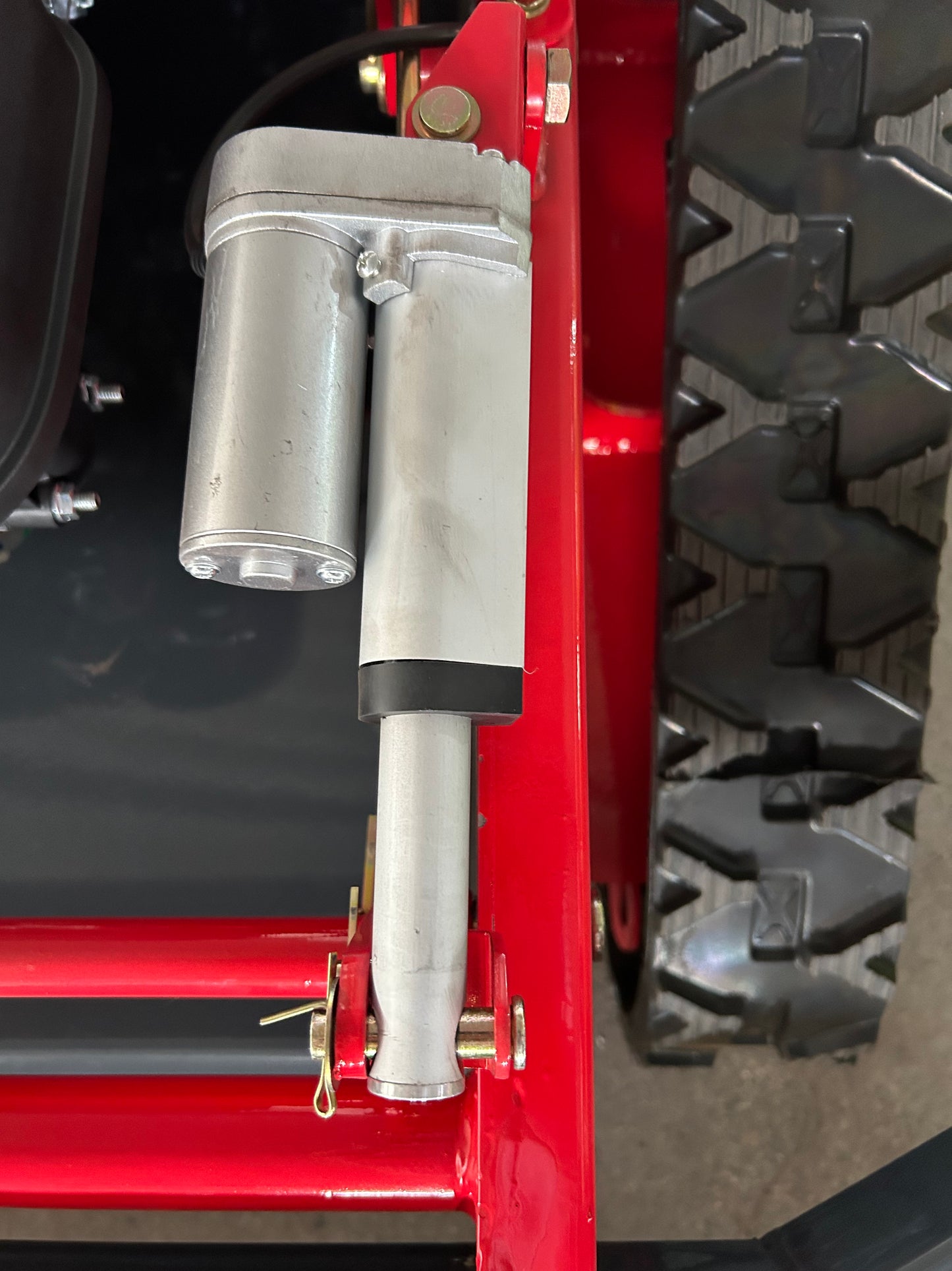 Strong_electric_push_rod